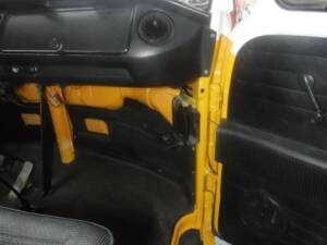 Bild 13/45 von Volkswagen T2 a&#x2F;b (1977)