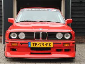 Image 2/6 of BMW M3 (1988)