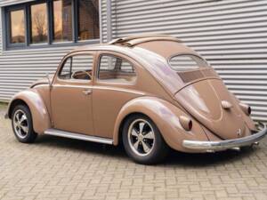 Image 7/7 of Volkswagen Beetle 1200 Standard &quot;Oval&quot; (1957)