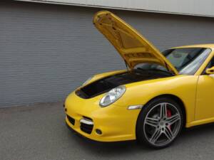 Bild 85/100 von Porsche 911 Turbo (2007)