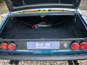 Imagen 14/16 de Ferrari 365 GTC&#x2F;4 (1972)