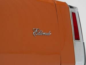 Image 5/15 of Cadillac Fleetwood Eldorado Coupe (1975)