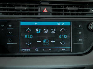 Imagen 34/50 de Citroën C4 Picasso 1.2 PureTech 130 (2017)