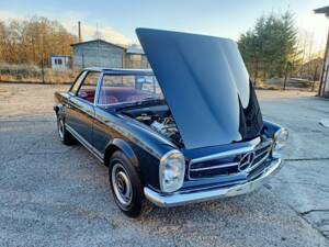 Image 3/22 of Mercedes-Benz 230 SL (1964)