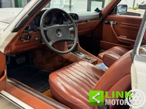 Imagen 5/10 de Mercedes-Benz 380 SLC (1981)