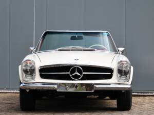 Image 2/14 of Mercedes-Benz 280 SL (1969)