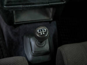 Image 24/50 of Volvo 240 (1987)