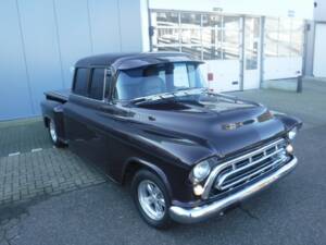 Bild 18/50 von Chevrolet 3200 ½-ton (1957)