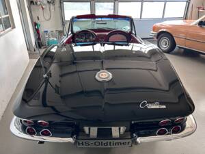 Image 12/41 de Chevrolet Corvette Sting Ray Convertible (1964)