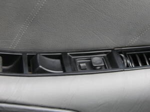 Image 91/92 of DeLorean DMC-12 (1982)
