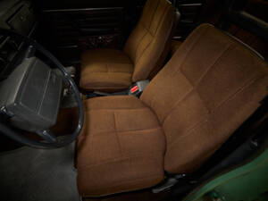 Bild 75/98 von Volvo 244 DL (1975)