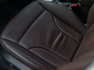 Bild 25/50 von Audi Q3 2.0 TDI quattro (2012)