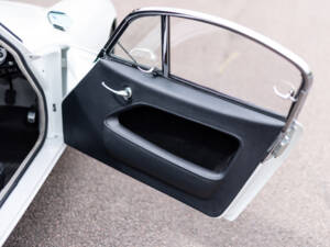 Afbeelding 16/50 van Lotus Elite S2 (1961)