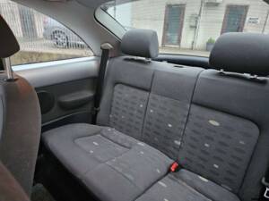 Bild 17/22 von Volkswagen New Beetle 1.9 TDI (2003)