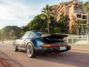 Image 60/65 de Porsche 911 Turbo 3.3 (1986)