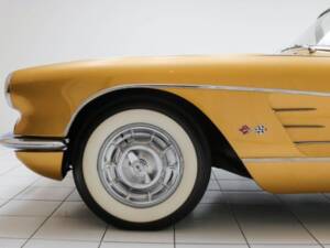 Image 6/100 of Chevrolet Corvette (1958)