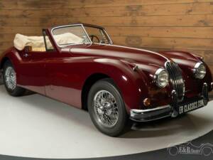 Immagine 7/19 di Jaguar XK 140 SE DHC (1956)