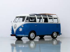 Bild 1/32 von Volkswagen T1 Samba (1966)