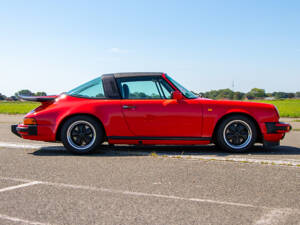 Imagen 5/35 de Porsche 911 Carrera 3.2 (1985)