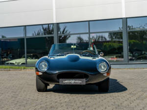 Image 12/32 de Jaguar Type E 3.8 (1961)