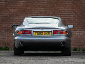 Afbeelding 6/44 van Aston Martin DB 7 Vantage (2001)