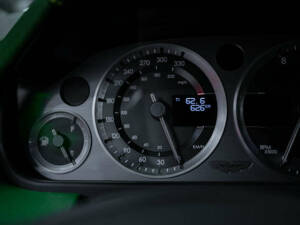 Immagine 10/43 di Aston Martin V8 Vantage (2010)