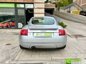 Image 5/10 de Audi TT 1.8 T (1999)