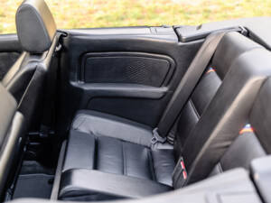 Image 19/50 de BMW M3 (1989)