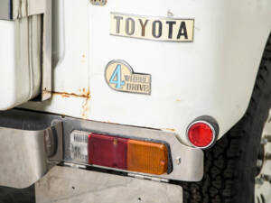 Image 34/50 of Toyota Land Cruiser BJ 43 (1977)