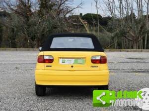 Image 8/10 de FIAT Punto 85 16V (1999)