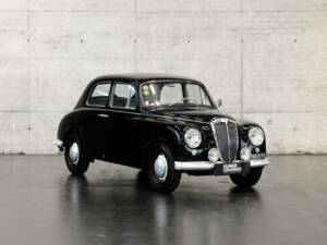 Image 3/23 of Lancia Appia C10 (1954)