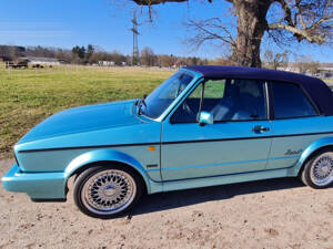 Bild 7/13 von Volkswagen Golf I Cabrio 1.8 (1993)