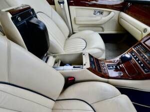 Imagen 34/50 de Bentley Arnage Green Label (1999)