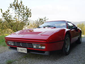 Bild 2/33 von Ferrari 208 GTS Turbo (1989)