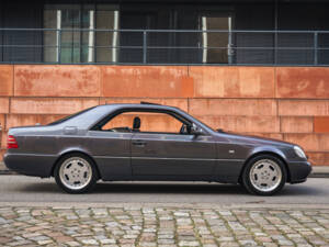 Immagine 22/27 di Mercedes-Benz CL 420 (1996)