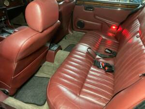 Bild 15/28 von Jaguar Sovereign 3.6 (1986)