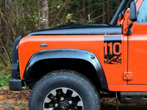 Image 11/39 of Land Rover Defender 110 (2015)