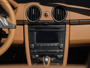 Immagine 42/49 di Porsche Boxster (2008)