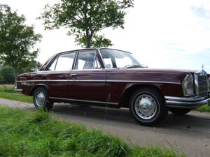 Imagen 4/58 de Mercedes-Benz 280 SE (1968)