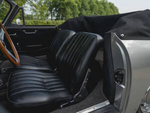 Image 9/28 of Porsche 356 B 1600 (1960)