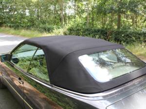 Bild 9/22 von Mercedes-Benz E 320 (1994)