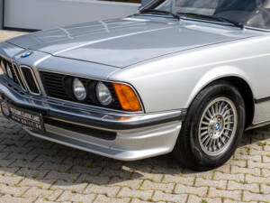 Bild 31/36 von BMW 633 CSi (1977)