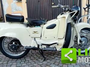 Immagine 2/8 di Moto Guzzi DUMMY (1960)
