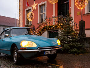 Image 5/30 of Citroën DS 23 Pallas (1975)