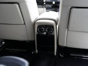 Image 20/20 de Rolls-Royce Phantom VII (2009)