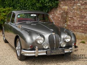 Image 41/50 of Jaguar Mk II 3.8 (1960)