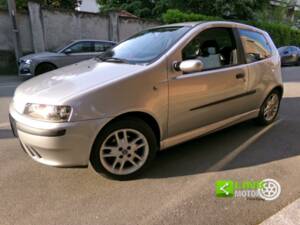 Image 5/10 of FIAT Punto HGT (1999)