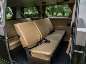 Image 15/80 of Volkswagen T3 Caravelle TD 1.6 (1989)