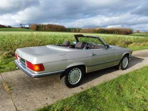 Mercedes-Benz 500 SL (R 107) 1987