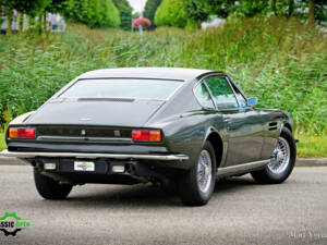 Image 42/50 of Aston Martin DBS (1970)